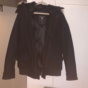 Super warm gorgeous Canada goose jacket